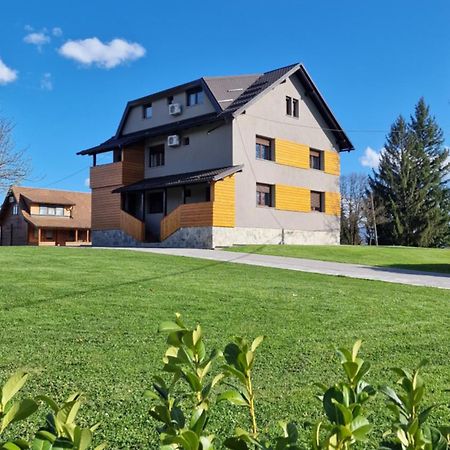 4 Seasons Guest House Rakovica Exterior foto