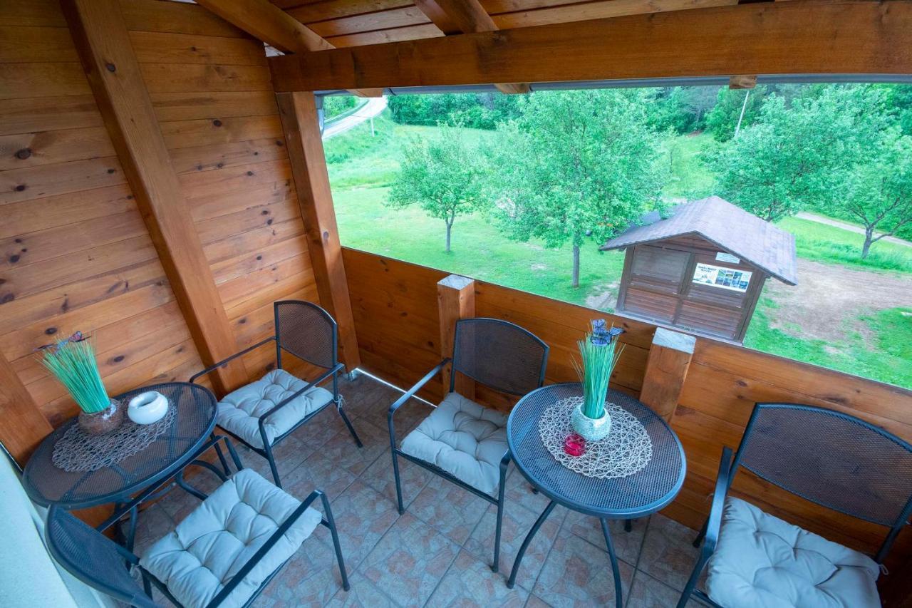 4 Seasons Guest House Rakovica Exterior foto