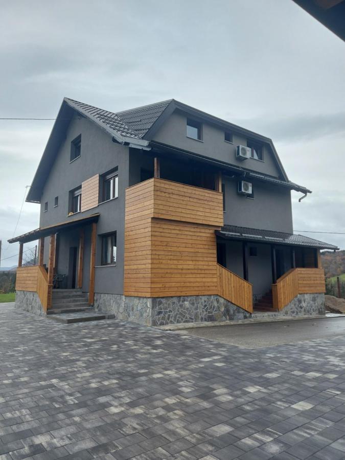 4 Seasons Guest House Rakovica Exterior foto